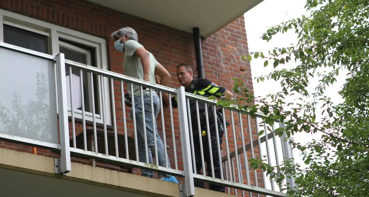 Lichaam aangetroffen in woning - Foto 14