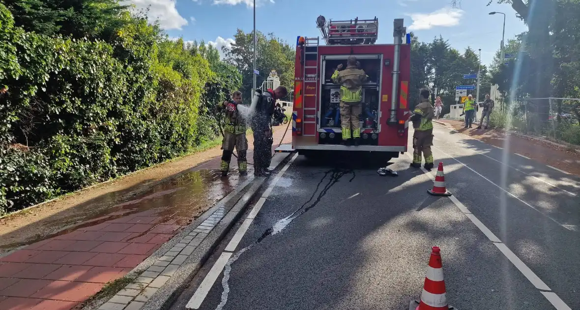 Zoekactie in water na aantreffen schoenen bij brug - Foto 1