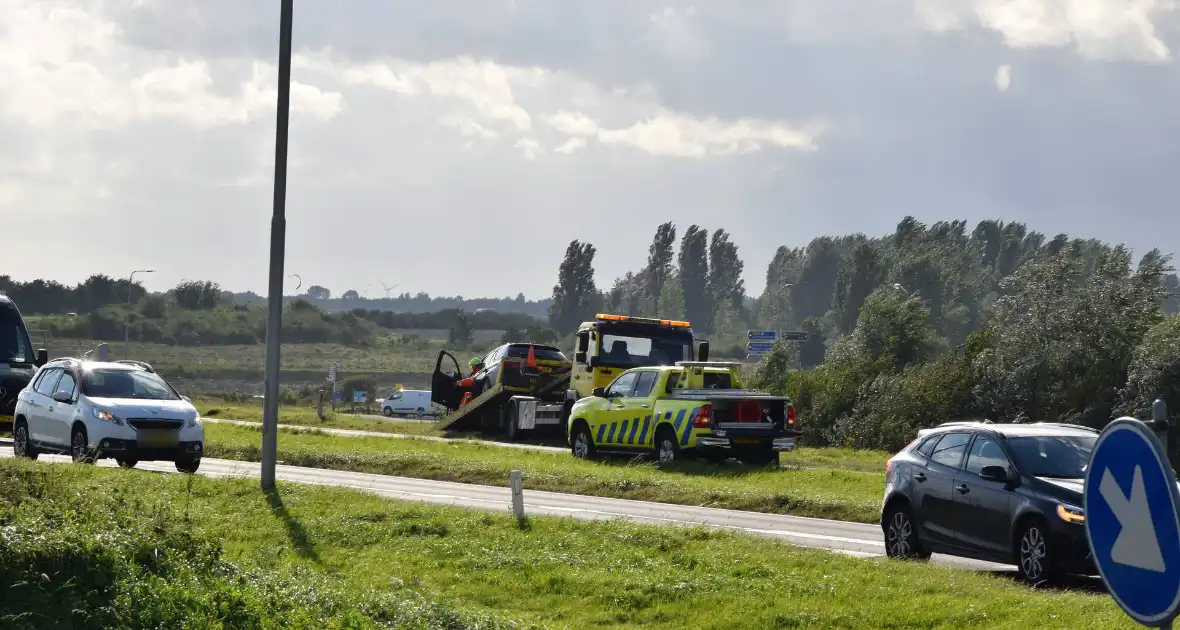 Rijksweg langere tijd afgesloten vanwege ongeval - Foto 1