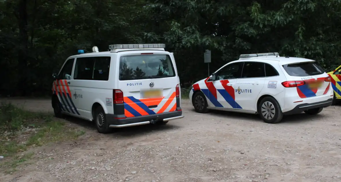Bestuurder onder invloed botst op boomstronk - Foto 6