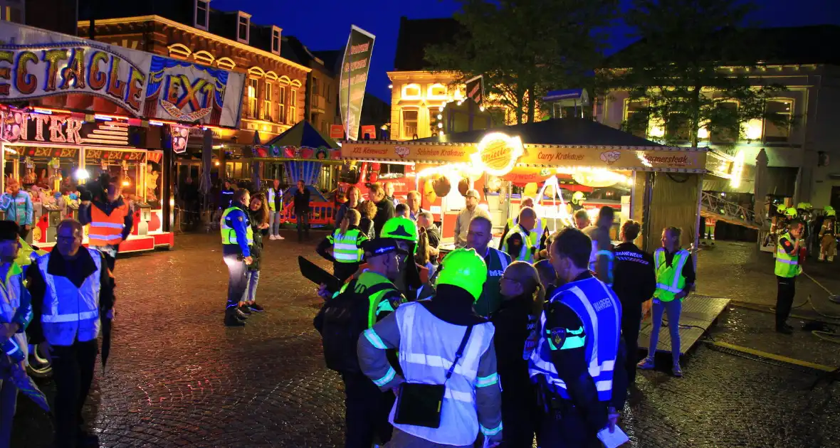 Grote brandoefening op kermis