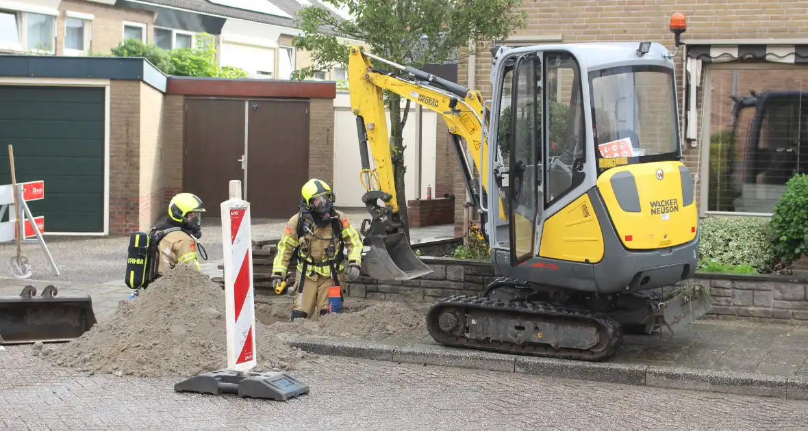 Gaslekkage door werkzaamheden aan straat - Foto 3