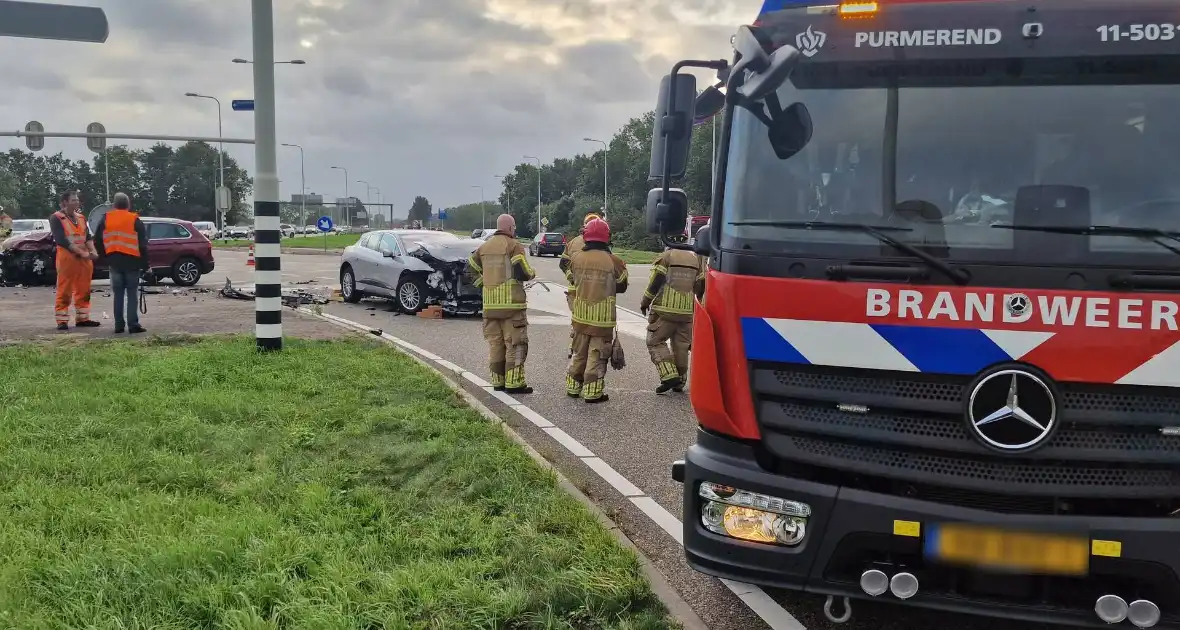 Flinke schade bij frontale botsing - Foto 6