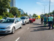 Gewonde bij kettingbotsing tussen drie voertuigen