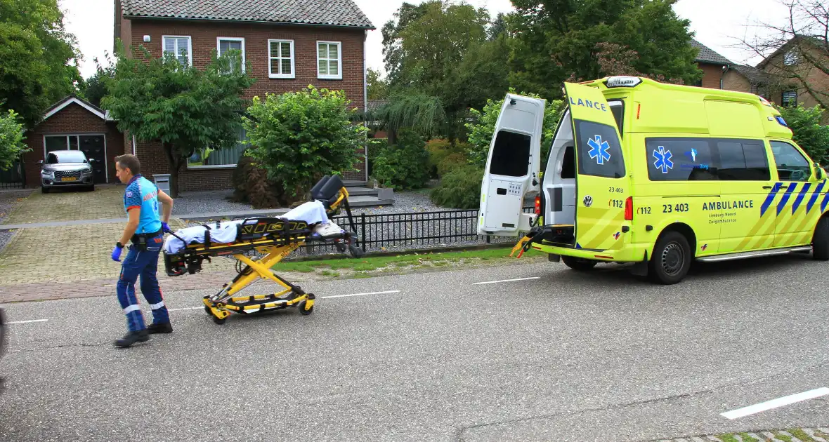 Twee fietsers in botsing