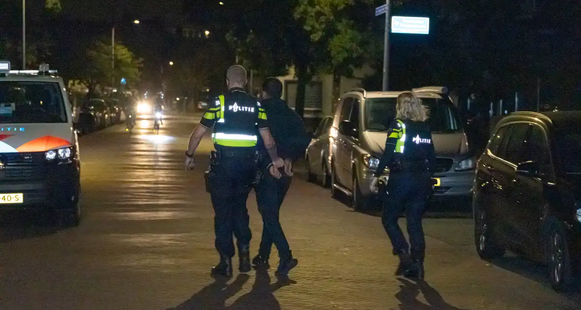 Arrestatieteam valt woning binnen na overval - Foto 1