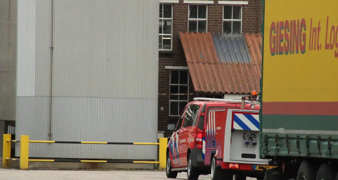 Brand in zuivelfabriek snel onder controle - Foto 10