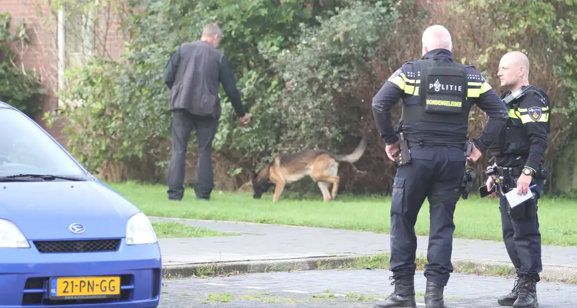 Schietpartij politie is op zoek naar verdachte - Foto 10