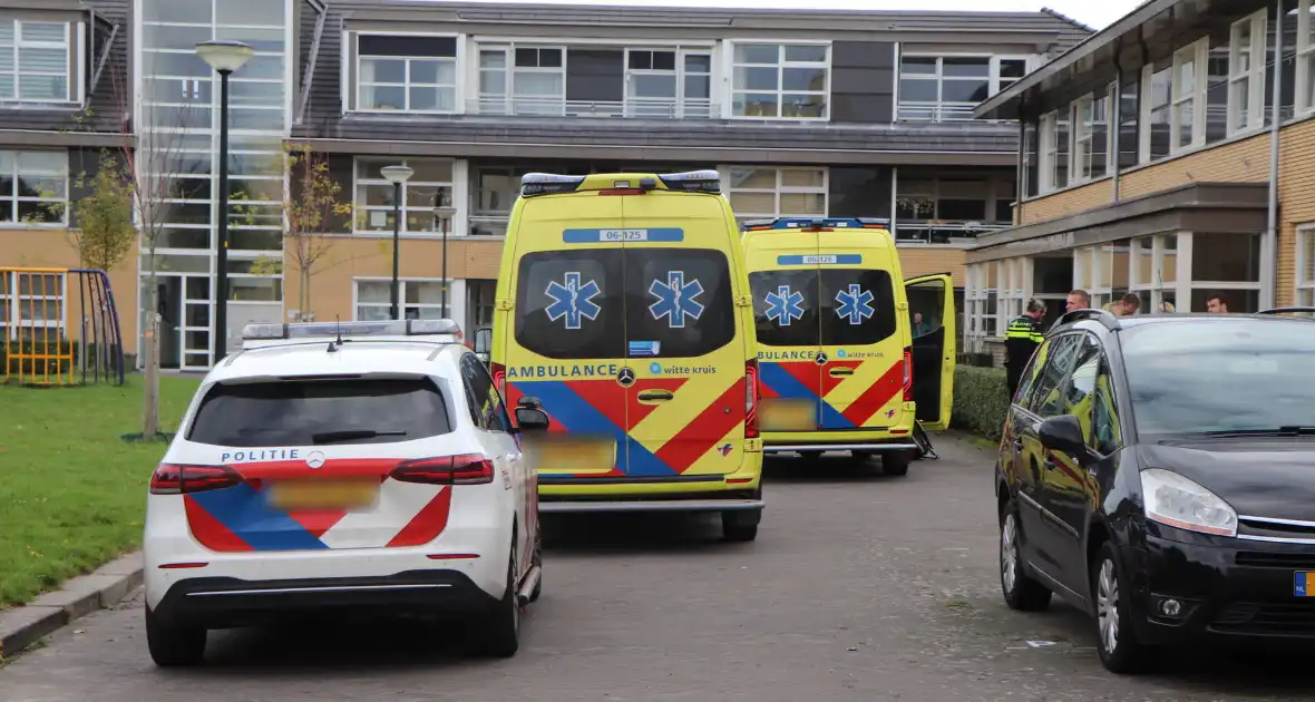 Traumateam ingezet voor medische noodsituatie in woning - Foto 1