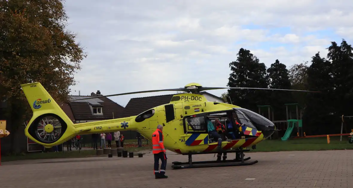 Traumateam ingezet voor medische noodsituatie in woning - Foto 5