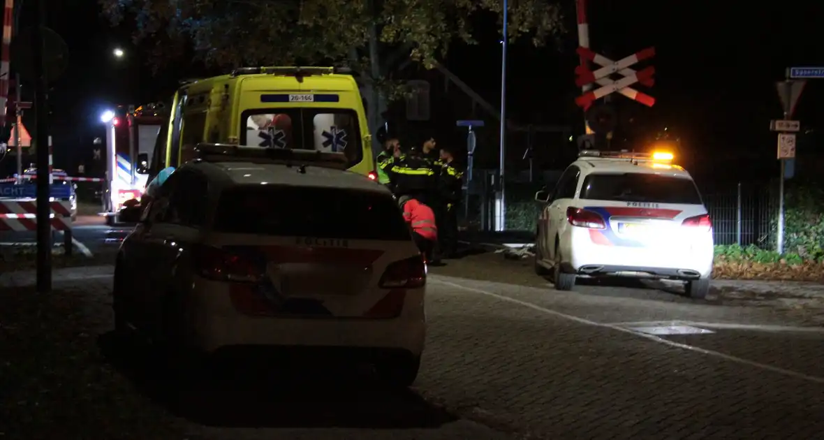 Fietser ernstig gewond bij botsing met trein - Foto 3