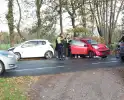 Ongeval door bladeren op de weg