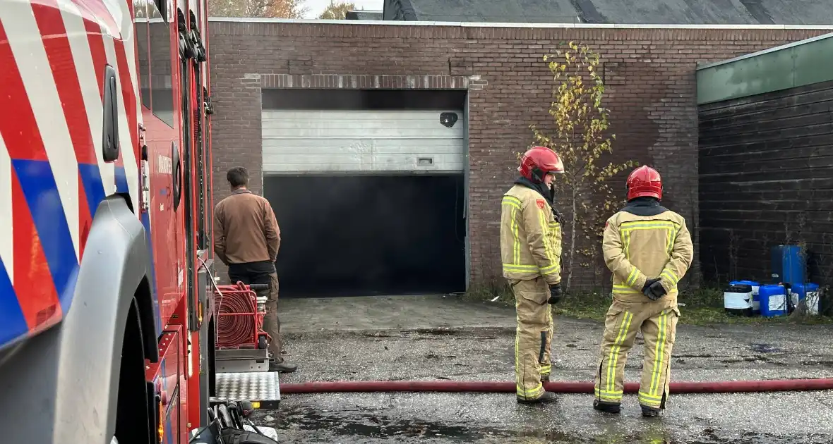 Rookontwikkeling bij brand in oude textielfabriek - Foto 5