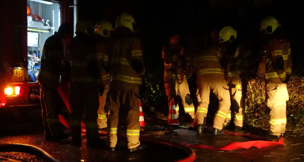 Brandweer verricht metingen wegens vreemde lucht - Foto 3