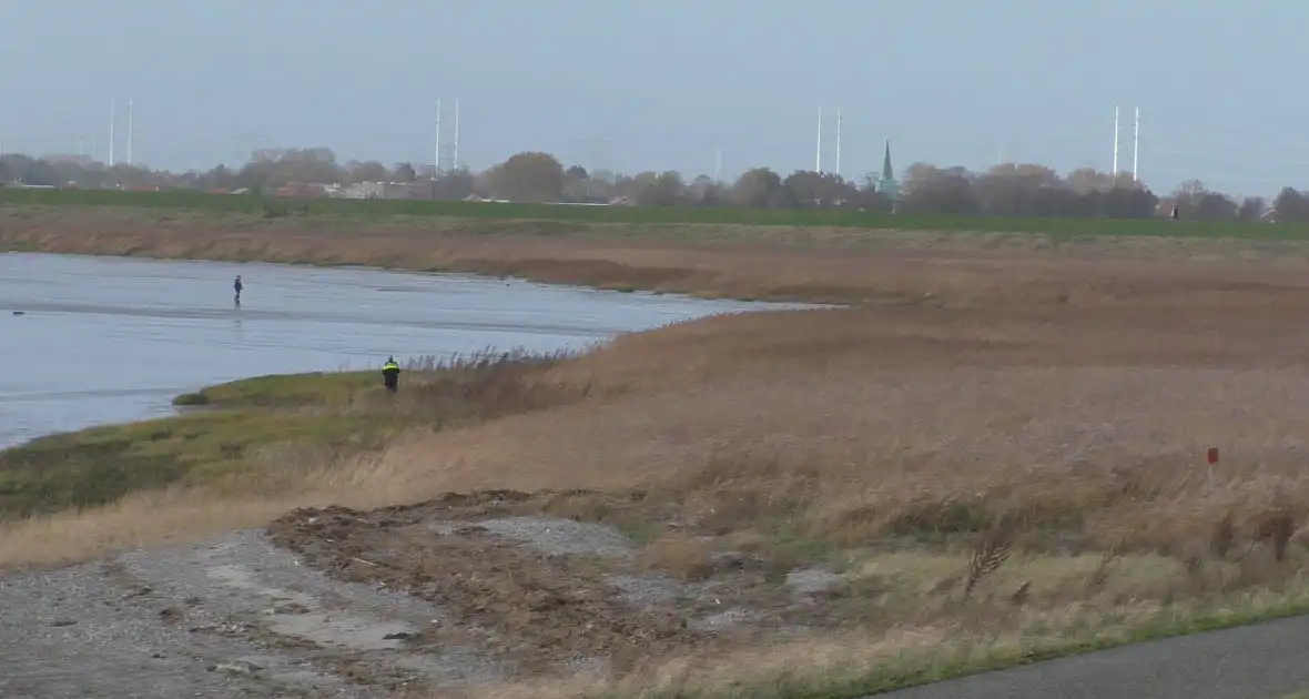 Zoekactie langs dijken bij Westerschelde - Foto 11