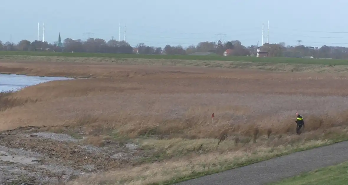 Bijna 1000 kilo cocaïne aangetroffen na verdachte situatie op Westerschelde - Foto 8