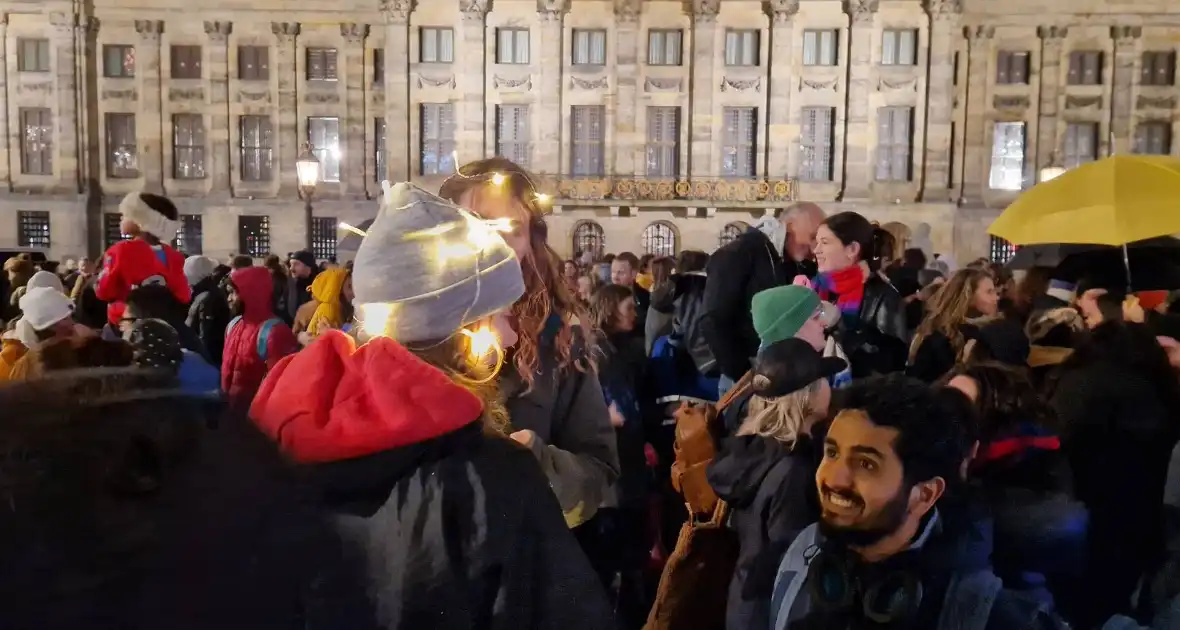 Protest Samen voor Solidariteit trekt veel mensen - Foto 6