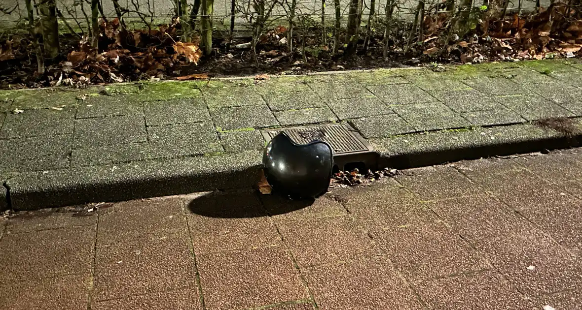 Achtergelaten scooter aangetroffen na melding overval - Foto 5