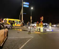 Inzittende bekneld bij verkeersongeval