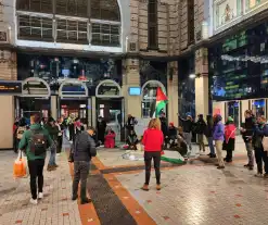 Palestijn verzet in stationshal