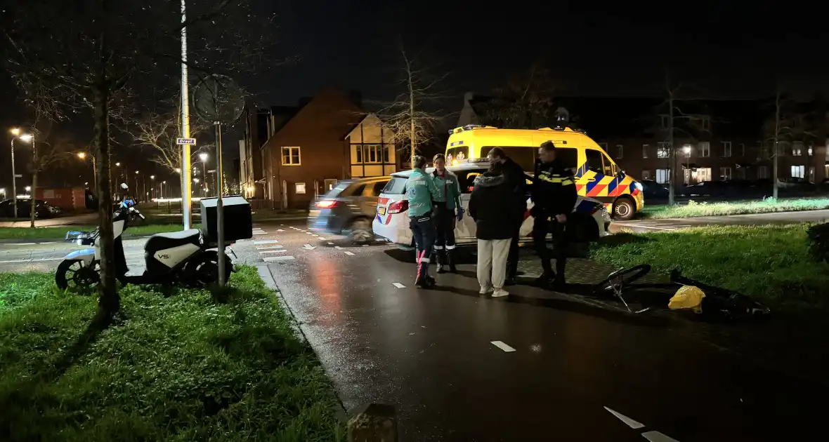 Bezorger en fietser in botsing op fietspad - Foto 3