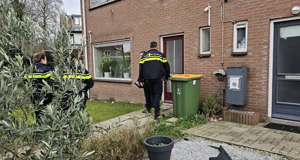 Hennepplantage aangetroffen in woning - Foto 5