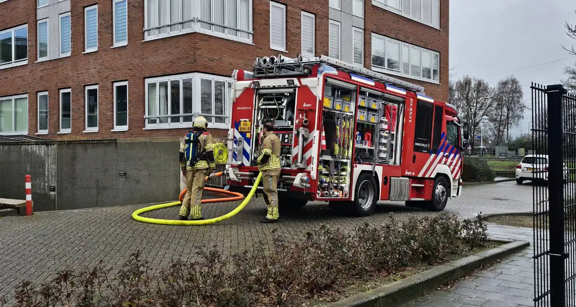 Brandweer blust keukenbrand in appartementencomplex - Foto 2