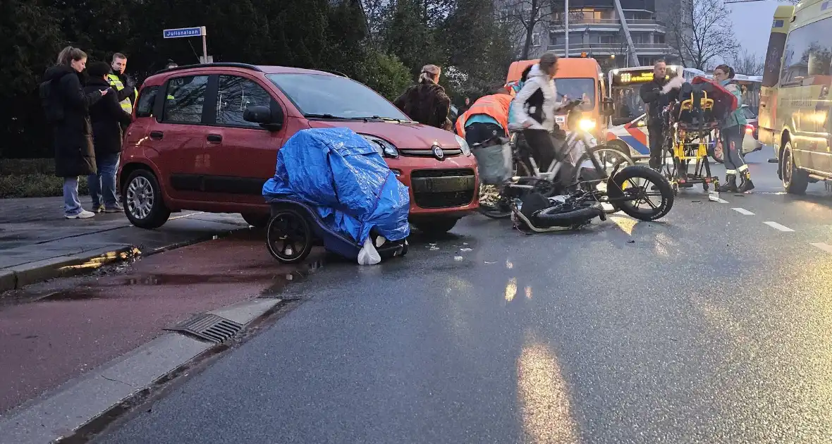 Gewonden en verkeerschaos na aanrijding - Foto 4