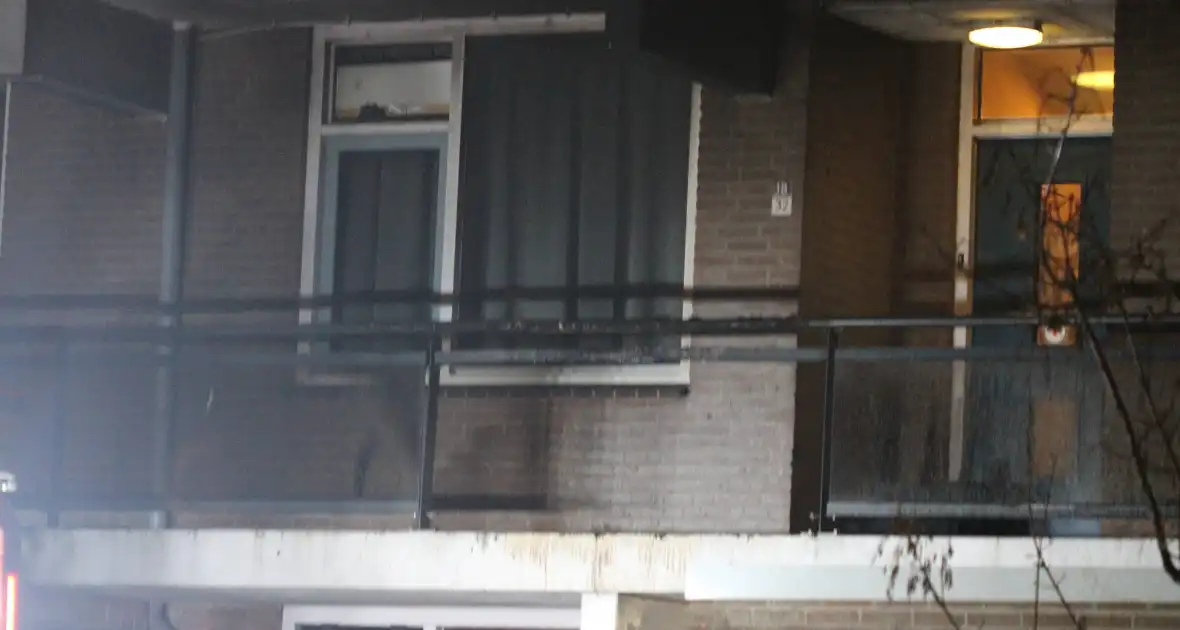 Brand op galerij van flat - Foto 3