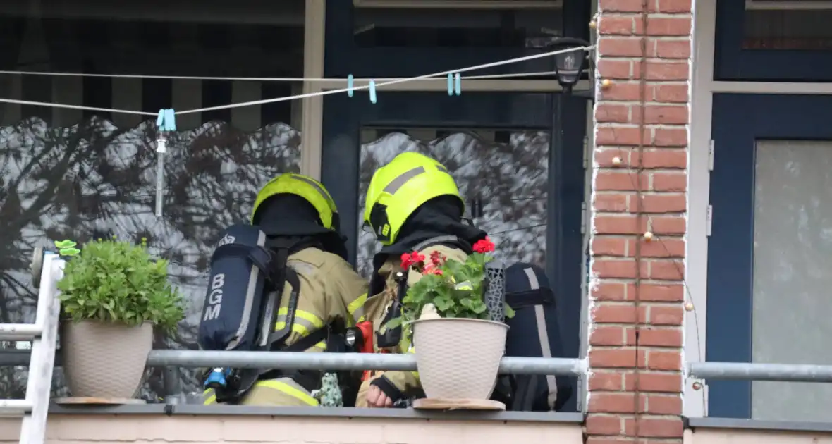 Rook in woning door pannetje op het vuur - Foto 4