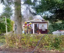 Brand in tuinhuis op volkstuincomplex