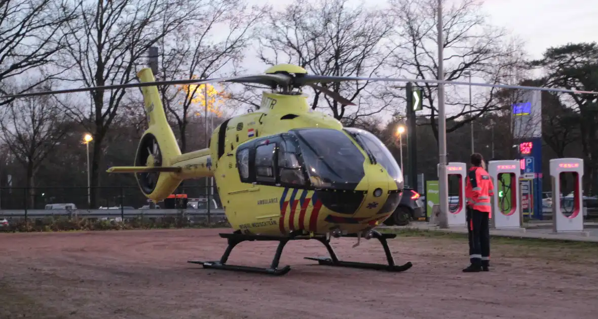 Traumateam ingezet bij medische noodsituatie in hotel - Foto 13