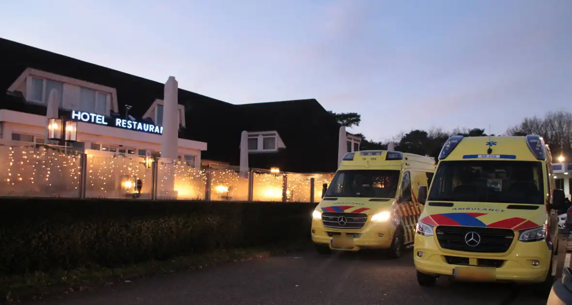 Traumateam ingezet bij medische noodsituatie in hotel - Foto 6