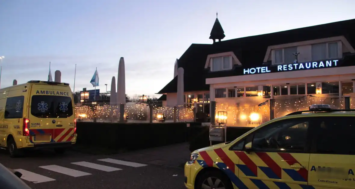 Traumateam ingezet bij medische noodsituatie in hotel - Foto 8