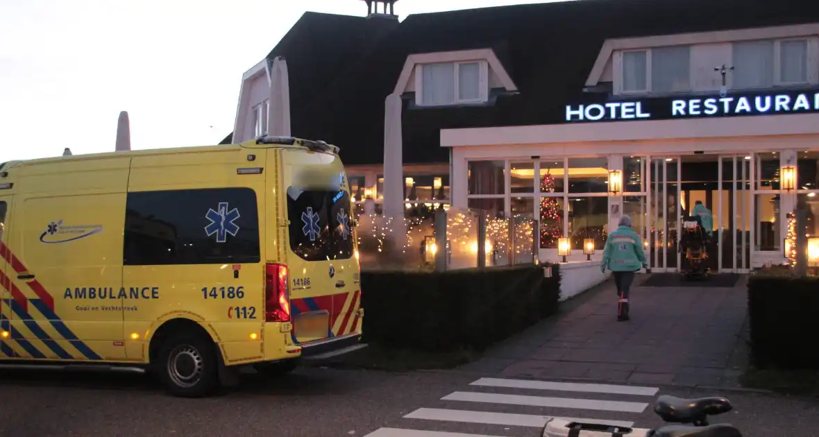 Traumateam ingezet bij medische noodsituatie in hotel - Foto 9