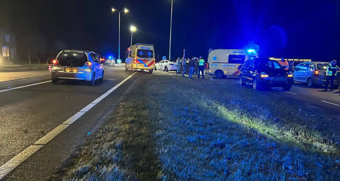 Ernstig ongeval tussen automobilist en scooterrijder - Foto 1