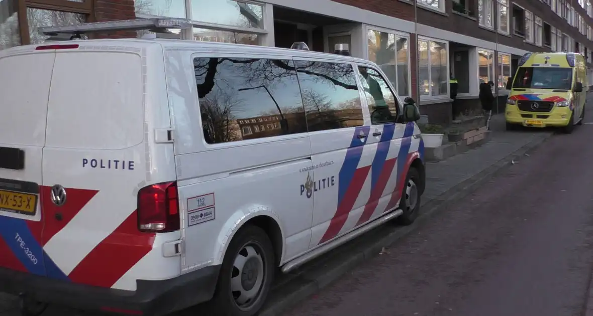 Verdachte gevlucht na steekpartij in woning - Foto 1