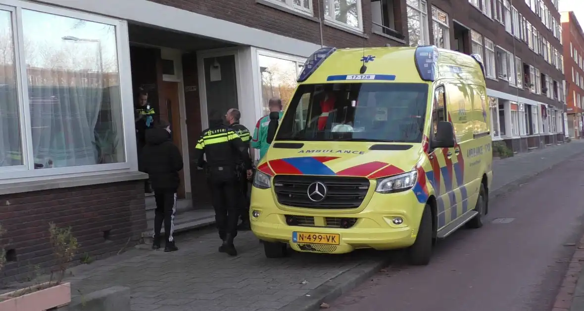 Verdachte gevlucht na steekpartij in woning - Foto 2