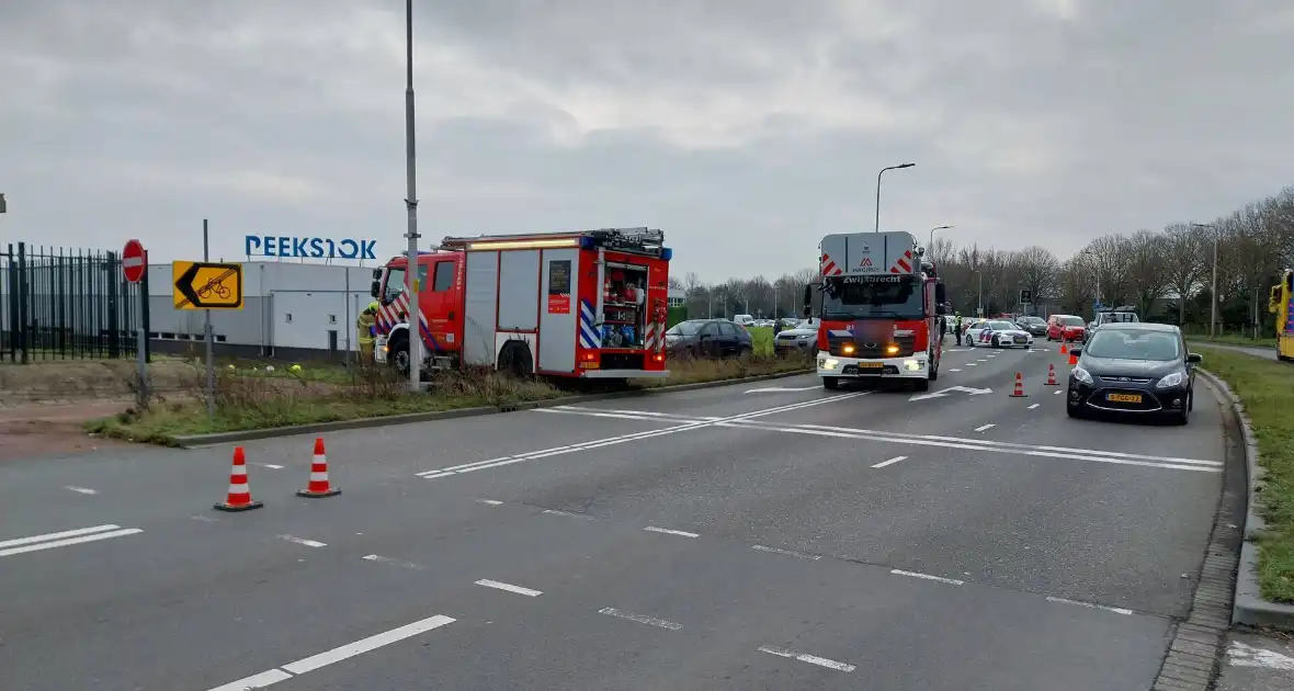 Voertuig te water veel hulpdiensten ingezet - Foto 2