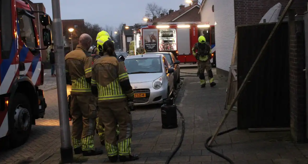 Grote schade bij gasexplosie bij woning - Foto 9