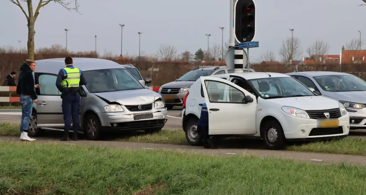 Blikschade na kop-staartbotsing - Foto 1