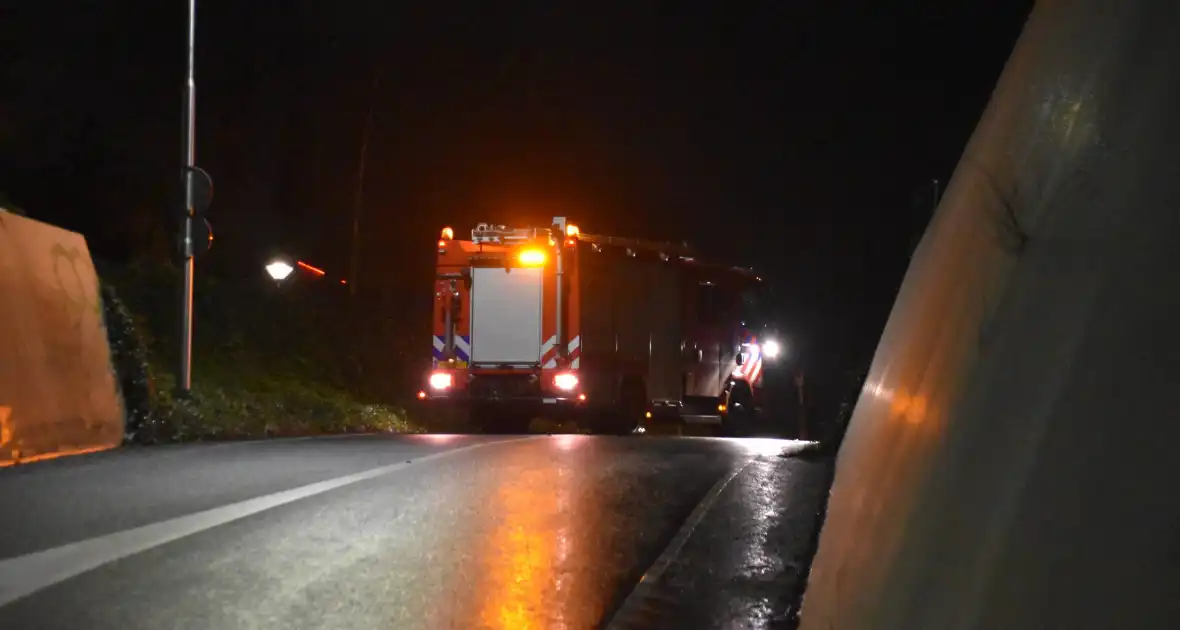 Brandweer verhelpt wateroverlast in tunnel - Foto 5