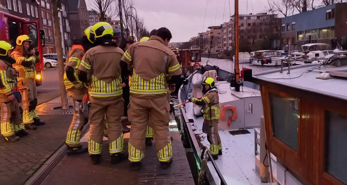 Hulpdiensten ingezet voor persoon te water - Foto 29