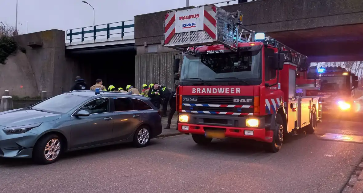 Hulpdiensten ingezet voor persoon te water - Foto 5