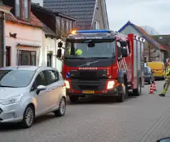 Brandweer doet onderzoek naar benzinelucht in meerdere woningen