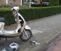 Schade bij ongeval tussen scooterrijder en automobilist