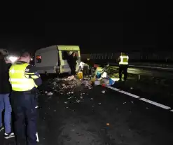 Ravage op snelweg door ongeval met caravan