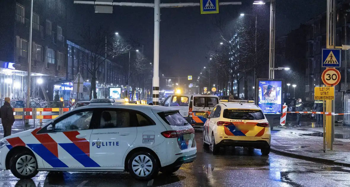 Veel schade door plofkraak bij geldautomaat - Foto 2