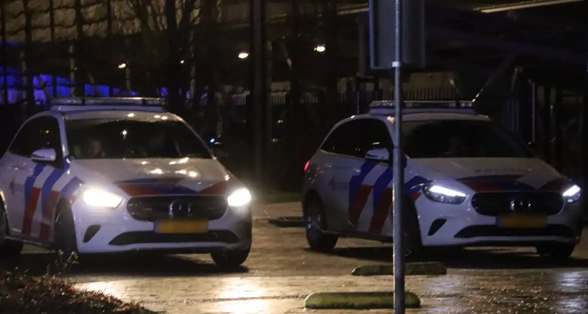 Zoektocht naar vastzittend persoon in bedrijfspand - Foto 4