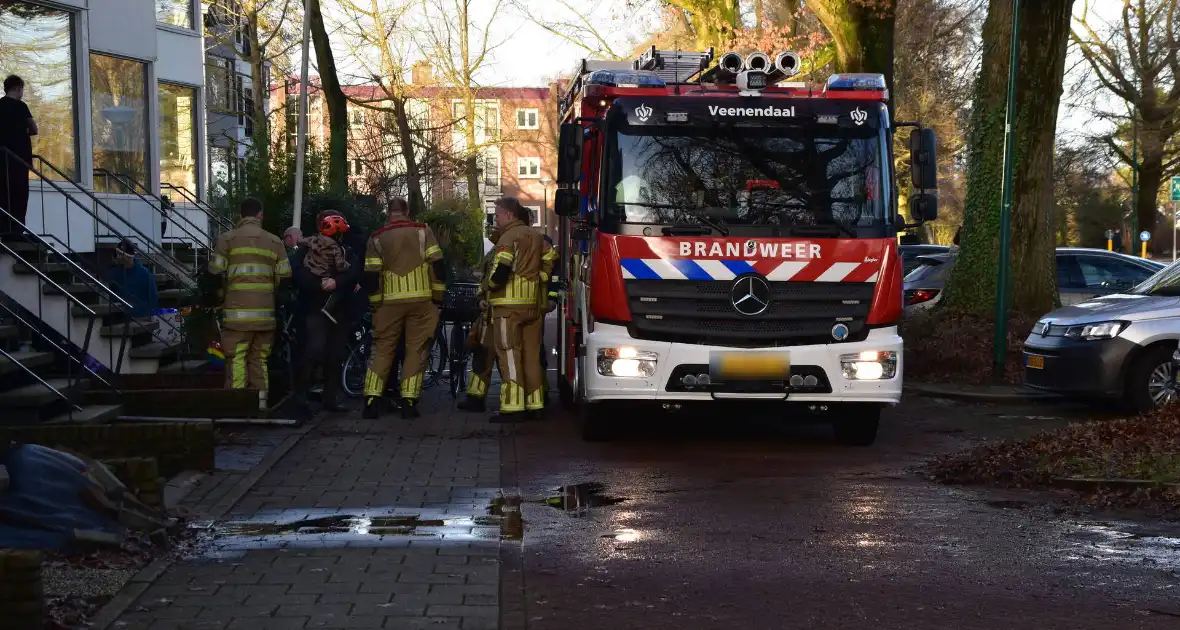 Meerdere garageboxen onderwater door hevige regenval - Foto 8